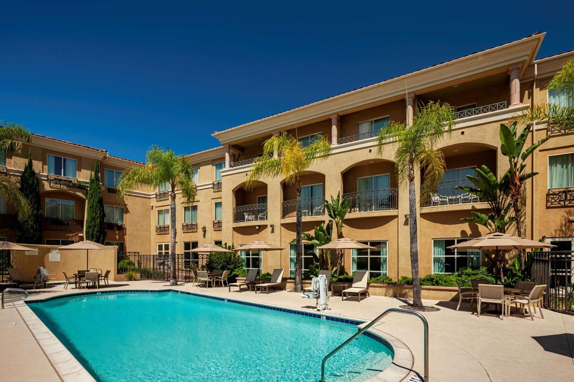 Hilton Garden Inn San Diego/Rancho Bernardo Poway Exterior foto